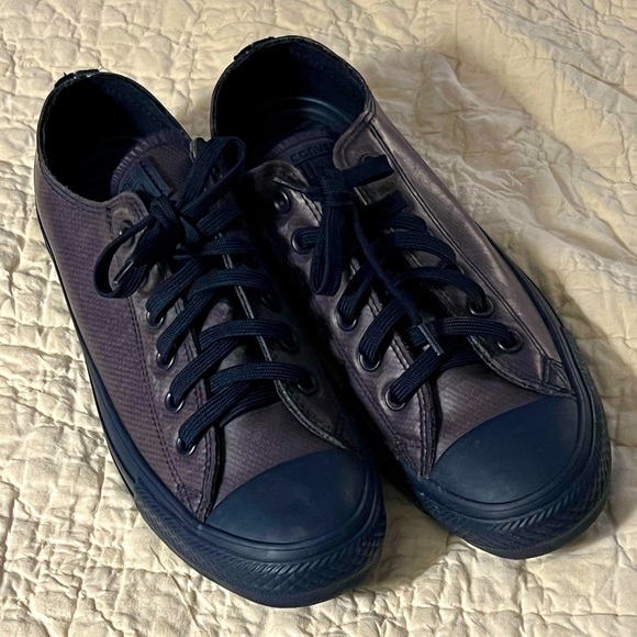 Navy Blue Rubber Converse Mens size 8